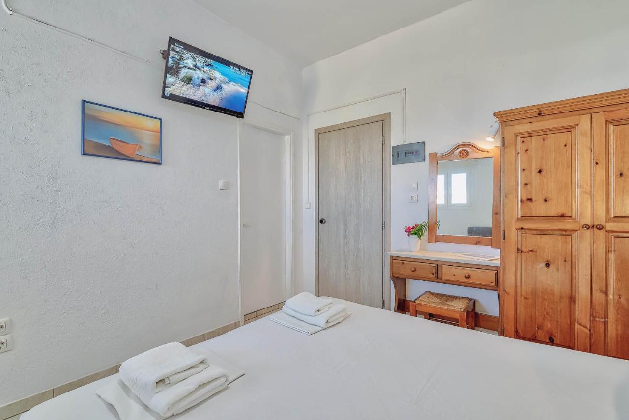 Pavlos Place Antiparos Exterior photo
