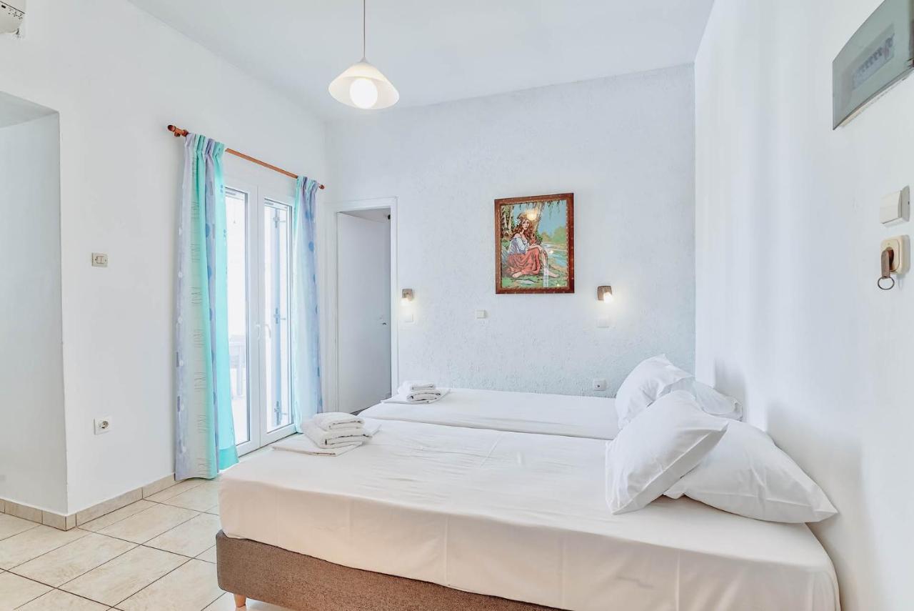 Pavlos Place Antiparos Exterior photo